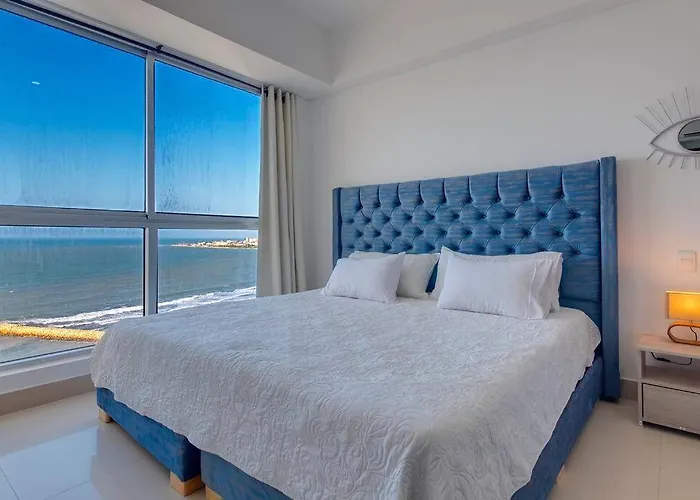 Moderno Apartamento En Frente De La Playa.