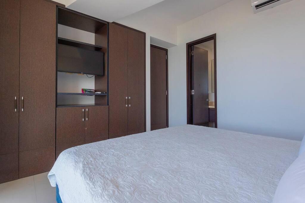 Moderno En Frente De La Playa. Apartment Cartagena
